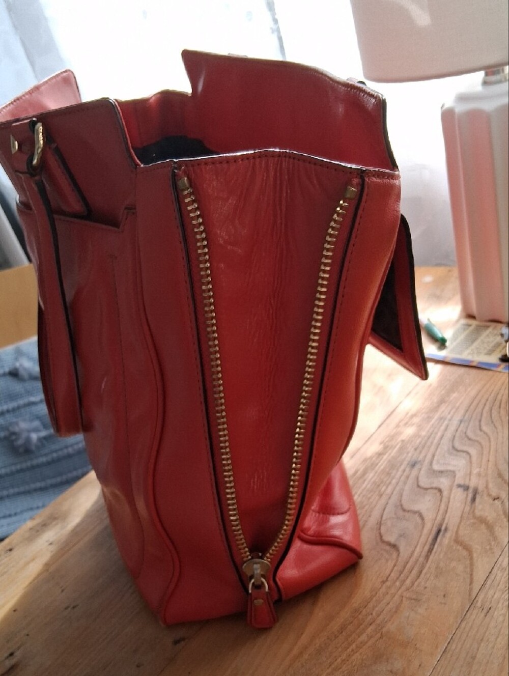 Diane Von Furstenberg Coral-Red Leather Shoulder Bag - Picture 4 of 15
